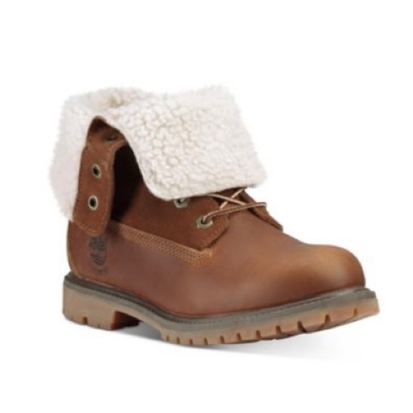 Brand new Timberlands Women's Authentics Teddy Fold-Down Booties - Picture 3 of 3